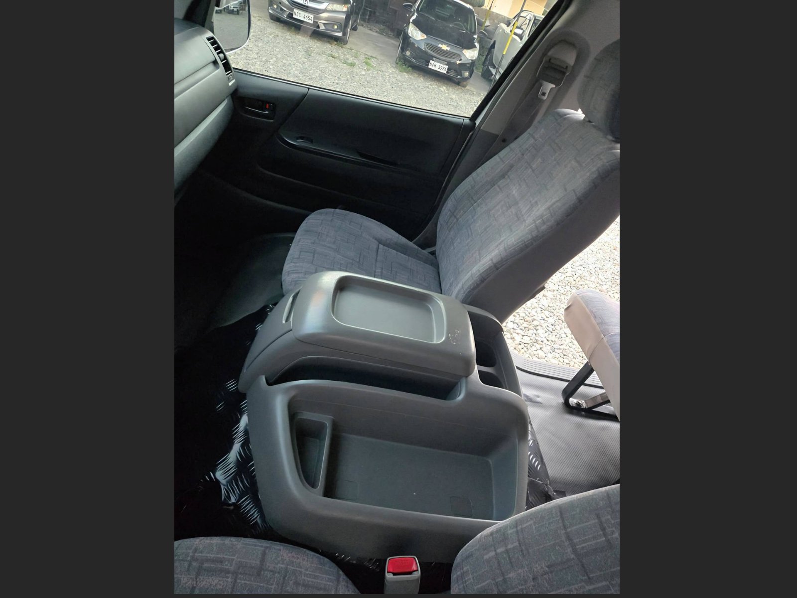 2006 Toyota Hiace GL