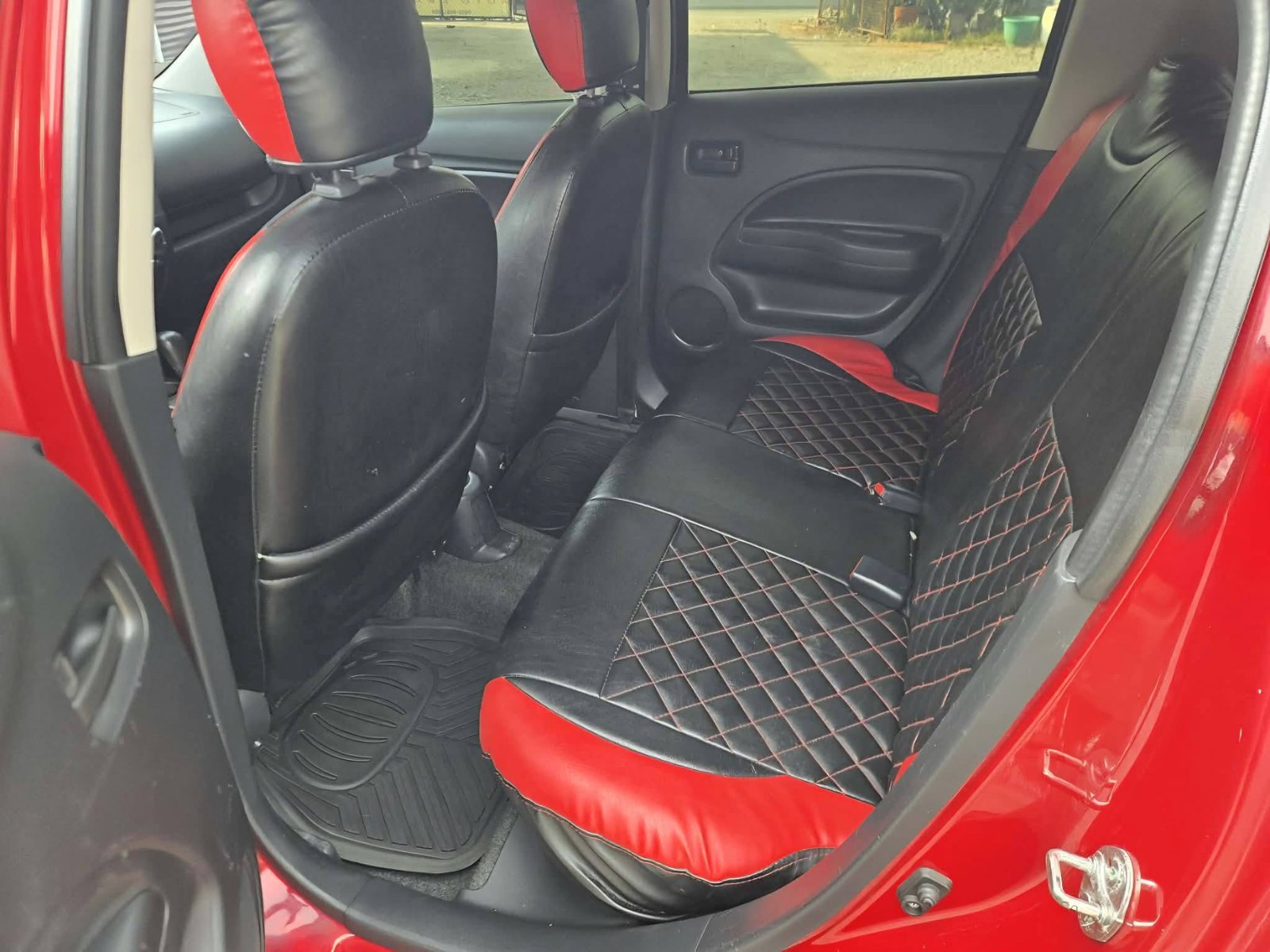 2016 Mitsubishi Mirage GLX