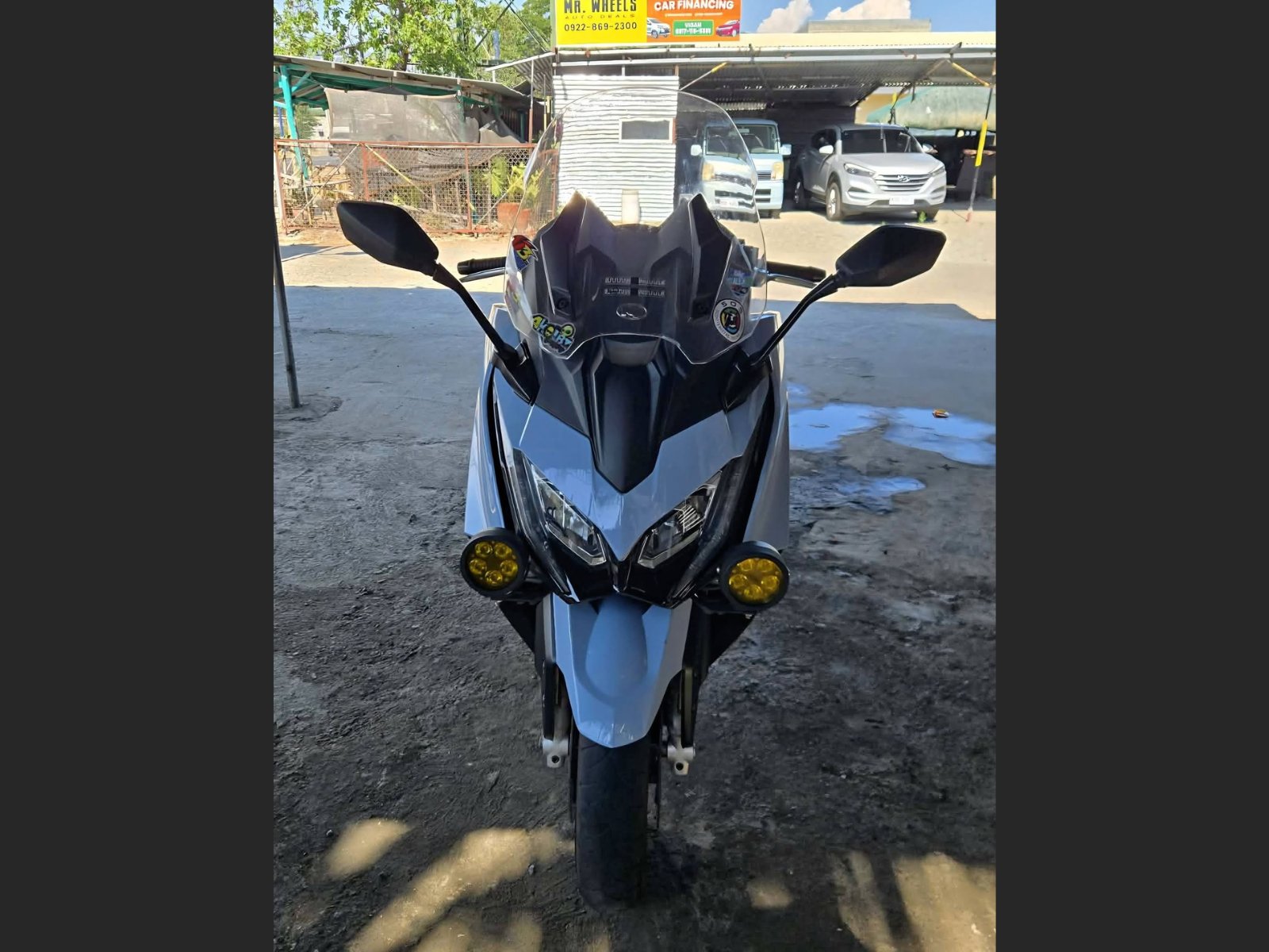 2023 Kymco AK550 Premium