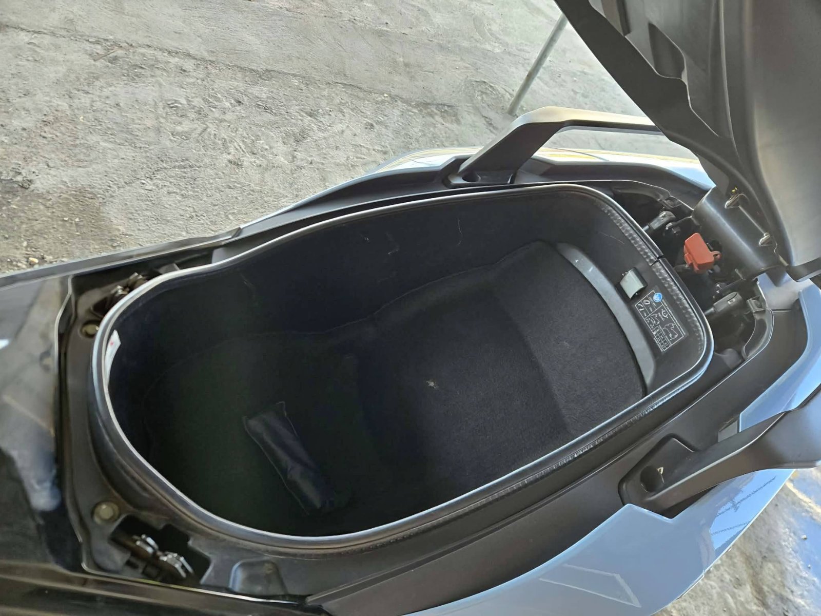 2023 Kymco AK550 Premium