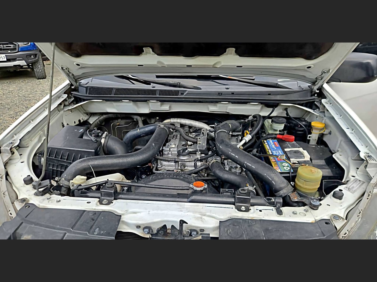 2017 Isuzu iPV
